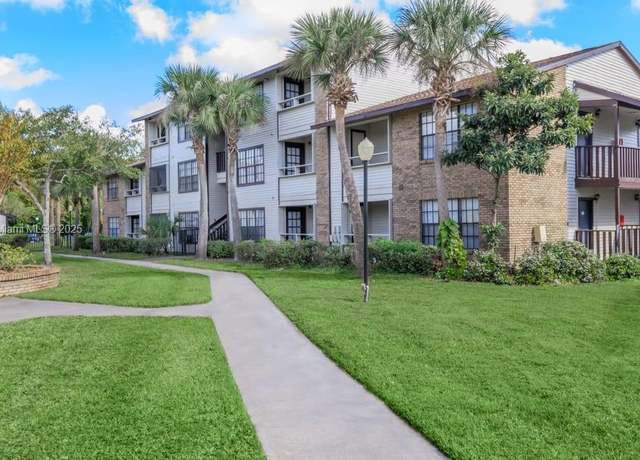 Property at 4603 Cason Cv #313, Orlando, FL 32811, 2 beds, 2 baths