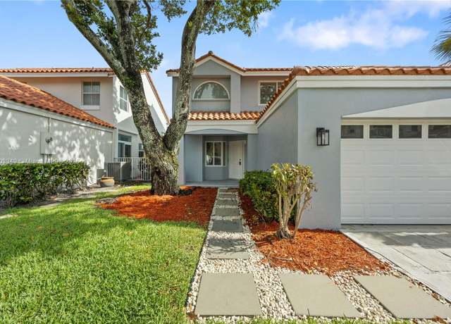 Property at 3835 Lombardy St, Hollywood, FL 33021, 3 beds, 2 baths