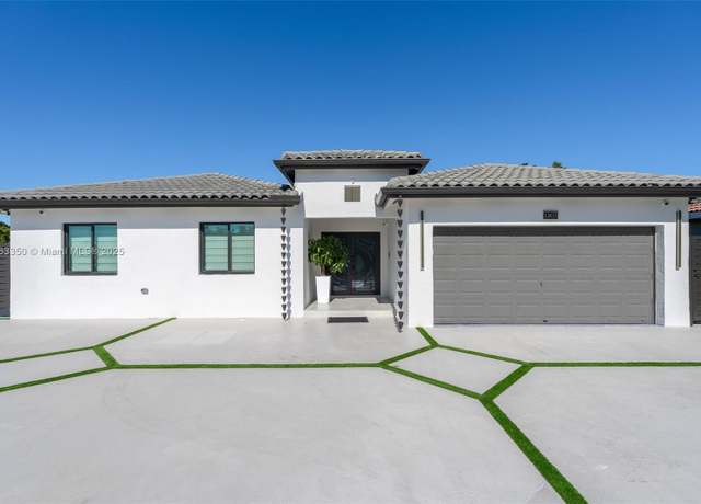 Property at 12833 SW 209th Ln, Miami, FL 33177, 4 beds, 2 baths