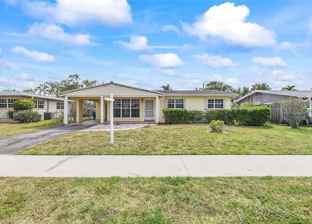Property at 2918 NW 9th Ter, Wilton Manors, FL 33311, 3 beds, 2 baths