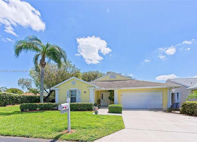 Property at 2592 SE 7th Ct, Homestead, FL 33033, 2 beds, 2 baths