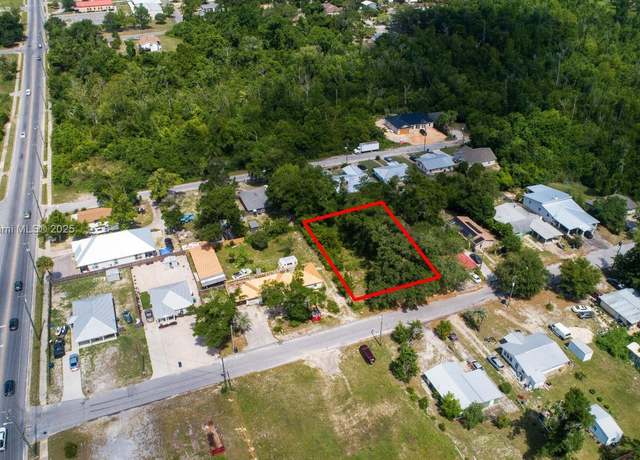 Property at 1111 Cypress Ave, Panama City, FL 32401