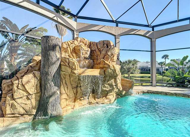Property at 27201 Ibis Cove Ct, Bonita Springs, FL 34134, 4 beds, 6 baths