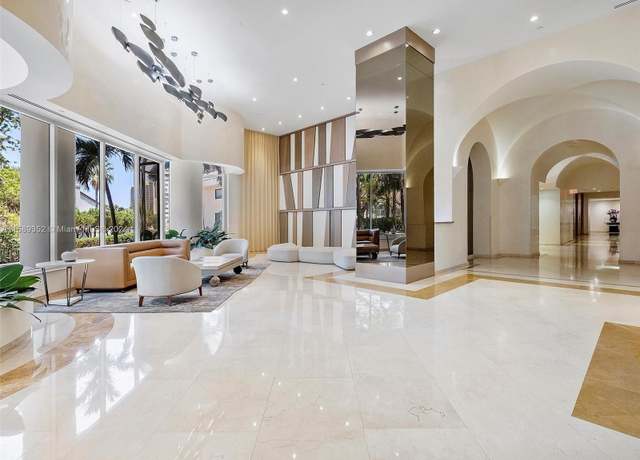 Property at 19355 Turnberry Way Unit 25A, Aventura, FL 33180, 2 beds, 2 baths