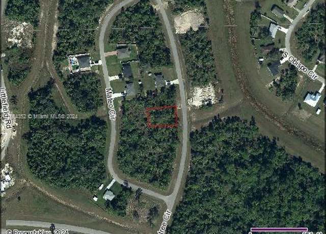 Property at 5010 N Peachtree Cir, La Belle, FL 33935