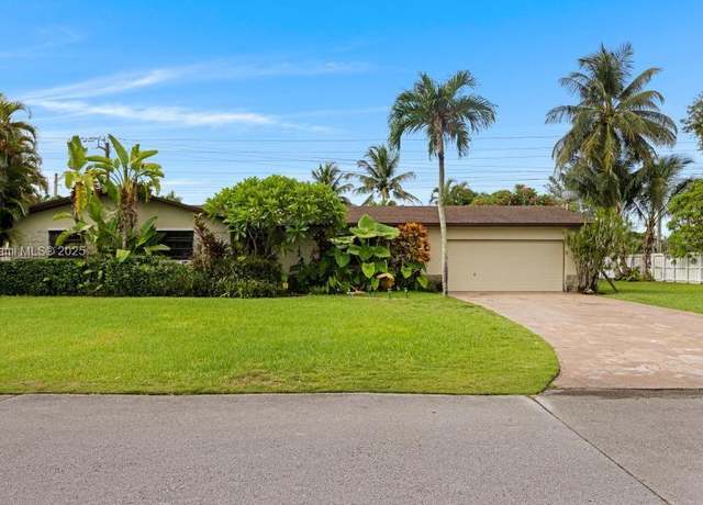 Property at 11000 SW 131st Ter, Miami, FL 33176, 4 beds, 3 baths