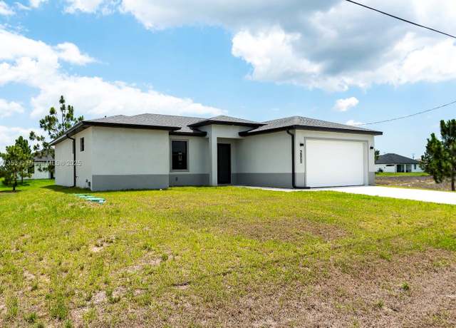 Property at 2809 SW 18th St, Lehigh Acres, FL 33976, 3 beds, 2 baths