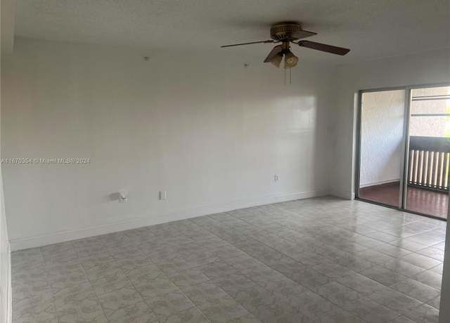 Property at 10641 SW 108th Ave Unit 4E, Miami, FL 33176, 2 beds, 2 baths