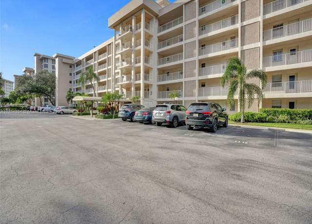 Property at 2651 S Course Dr #410, Pompano Beach, FL 33069, 3 beds, 2 baths