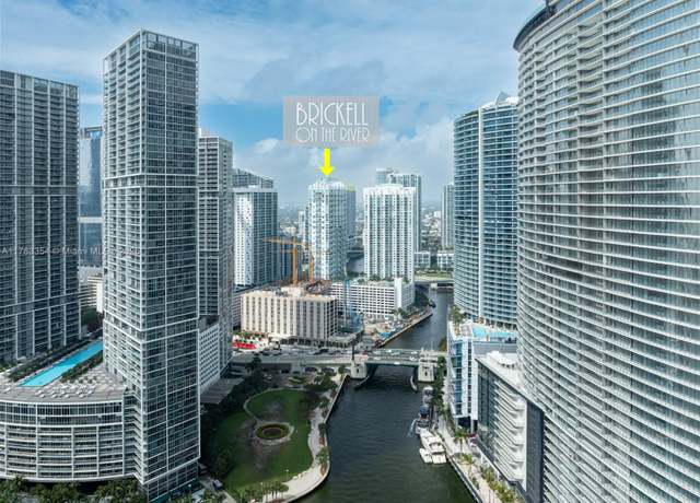 Property at 41 SE 5th St #2006, Miami, FL 33131, 1 bed, 1.5 baths