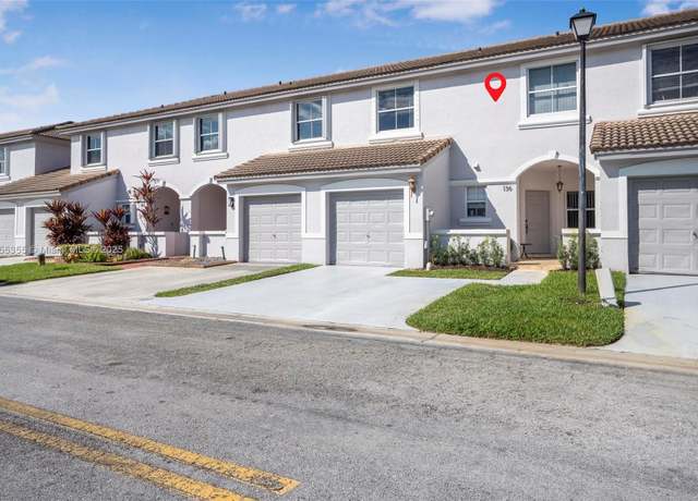 Property at 136 SW 169th Ave #136, Pembroke Pines, FL 33027, 3 beds, 2.5 baths