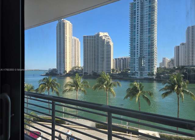 Property at 325 S Biscayne Blvd #415, Miami, FL 33131, 2 beds, 2 baths