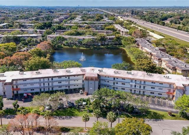 Property at 5102 NW 36th St #512, Lauderdale Lakes, FL 33319, 2 beds, 2 baths