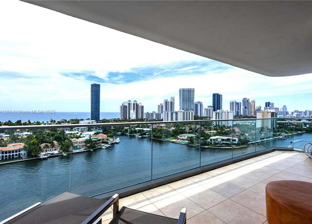 Property at 19707 Turnberry Way Unit 18J, Aventura, FL 33180, 3 beds, 2.5 baths