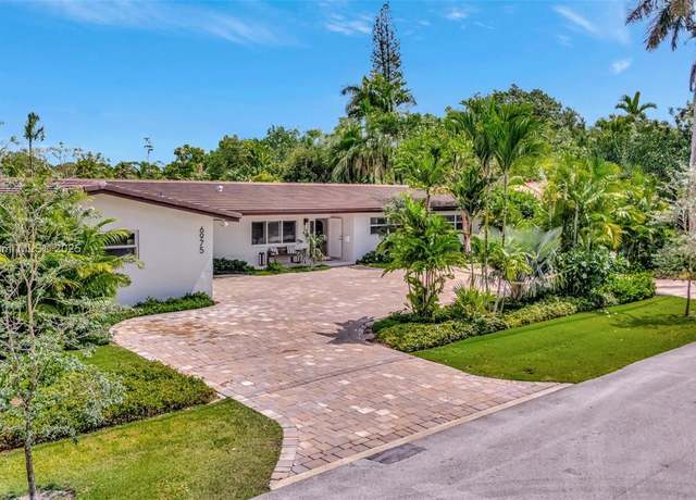 Property at 6975 SW 107th St, Pinecrest, FL 33156, 4 beds, 3 baths