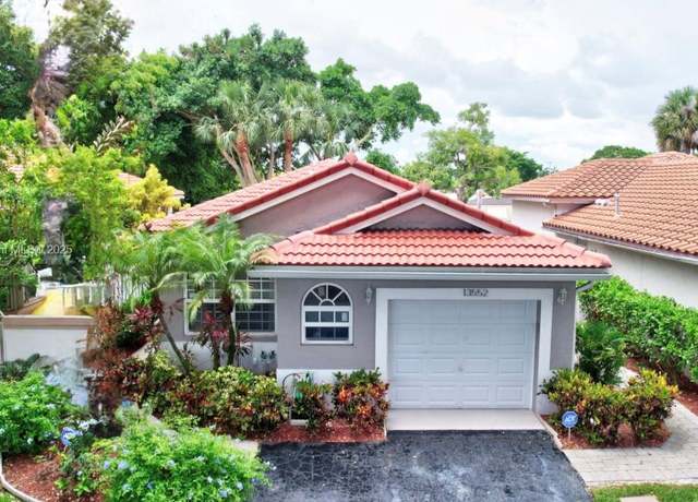 Property at 13552 NW 5th Ct, Plantation, FL 33325, 3 beds, 2 baths