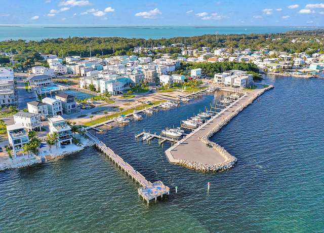 Property at 94825 Overseas Hwy, Key Largo, FL 33037, 3 beds, 3 baths