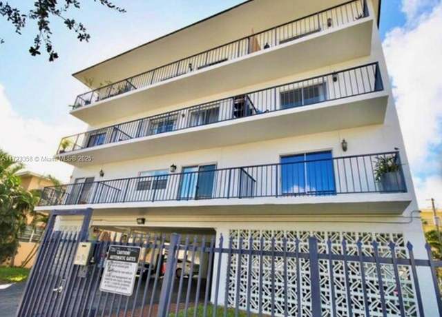 Property at 1960 Marseille Dr #204, Miami Beach, FL 33141, 2 beds, 2 baths