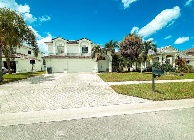 Property at Undisclosed address, Wellington, FL 33414, 5 beds, 3 baths