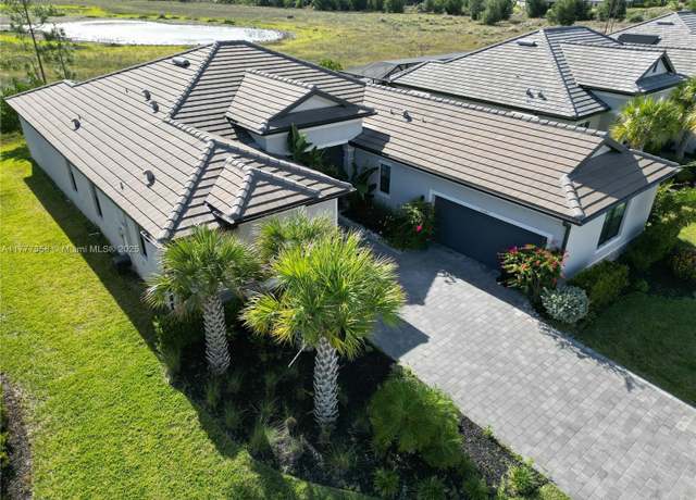 Property at 11667 Canopy Loop, Fort Myers, FL 33913, 3 beds, 4 baths