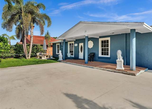 Property at 10775 SW 217th St, Miami, FL 33170, 4 beds, 2 baths