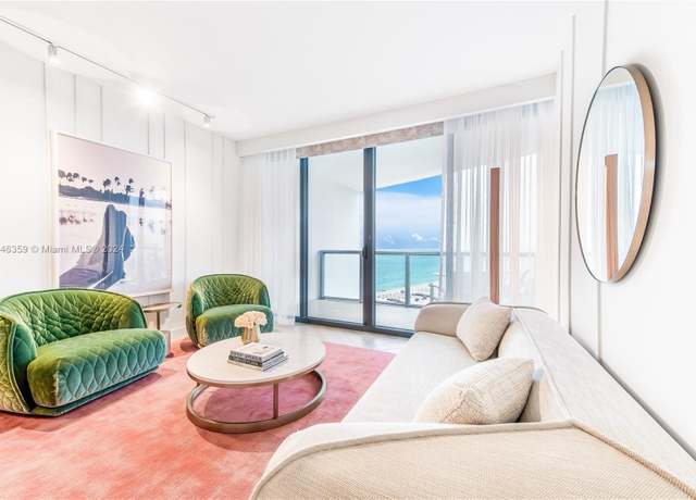 Property at 2201 Collins Ave #1808, Miami Beach, FL 33139, 1 bath