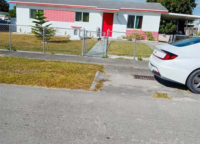 Property at 15321 SW 308th St, Homestead, FL 33033, 4 beds, 2 baths