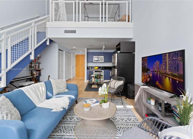 Property at 253 NE 2nd St #426, Miami, FL 33132, 1 bed, 1.5 baths