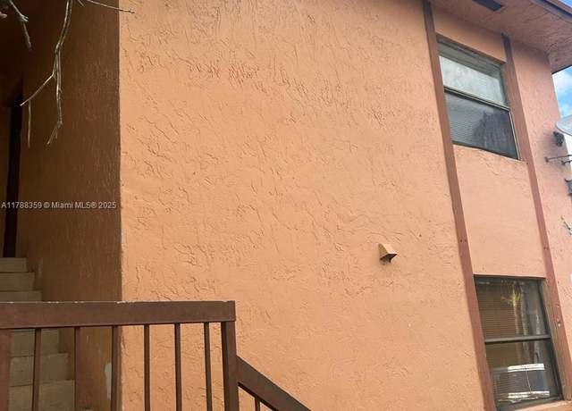 Property at 2480 W 67th Pl Unit 12-12, Hialeah, FL 33016, 2 beds, 2 baths