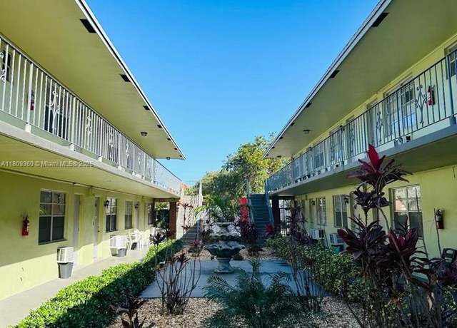 Property at 17 NE 2nd Ave #108, Dania Beach, FL 33004, 2 beds, 1 bath