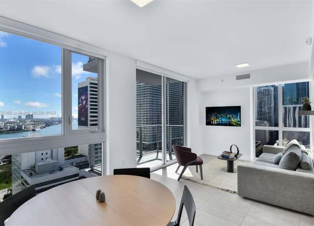 Property at 227 NE 2nd St #2000, Miami, FL 33132, 1 bed, 1 bath