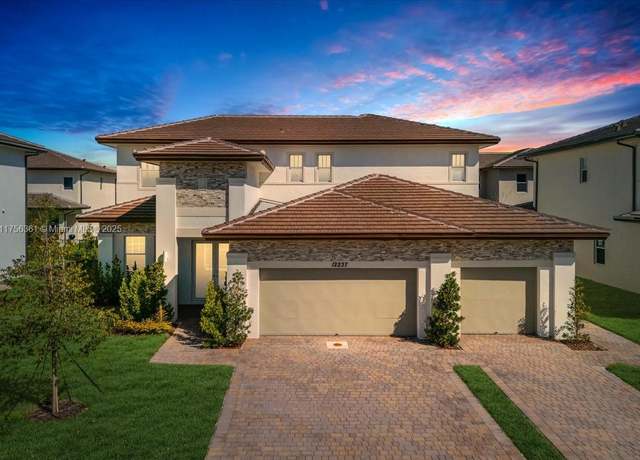 Property at 12237 SW 43rd Ct, Davie, FL 33330, 5 beds, 4.5 baths