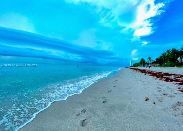 Property at 2030 S Ocean Dr #327, Hallandale Beach, FL 33009, 3 beds, 2.5 baths