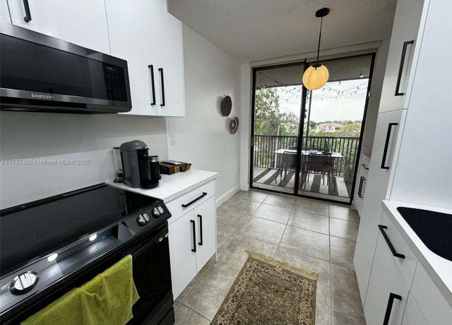 Property at 900 NE 195th St #308, Miami, FL 33179, 2 beds, 2 baths