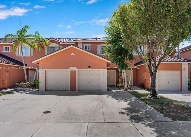 Property at 1114 NW 100th Ave, Pembroke Pines, FL 33024, 3 beds, 2.5 baths