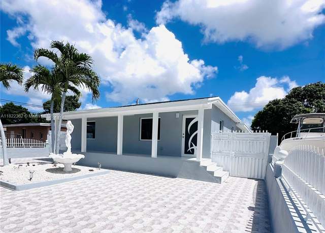 Property at 82 E 16th St, Hialeah, FL 33010, 4 beds, 3 baths