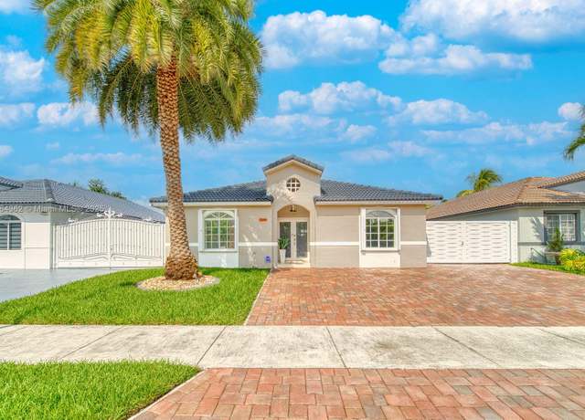 Property at 16886 SW 143rd Pl, Miami, FL 33177, 3 beds, 2 baths