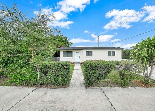 Property at 5201 Wiley St, Hollywood, FL 33021, 3 beds, 2 baths