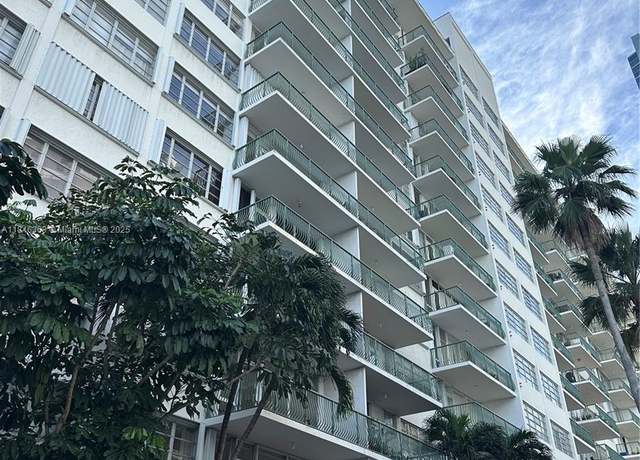 Property at 1408 Brickell Bay Dr #706, Miami, FL 33131, 1 bed, 1 bath