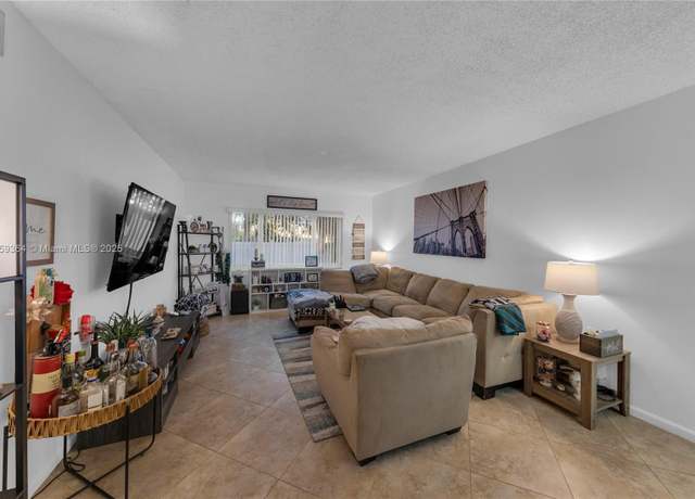 Property at 5840 NE 22nd Way #708, Fort Lauderdale, FL 33308, 2 beds, 2 baths