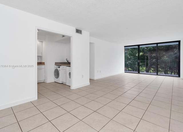 Property at 1450 Brickell Bay Dr #307, Miami, FL 33131, 2 beds, 2 baths