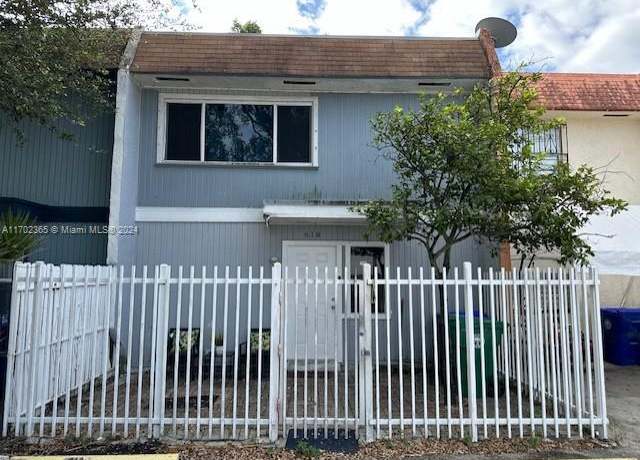 Property at 618 NW 11th St #618, Miami, FL 33136, 3 beds, 2 baths