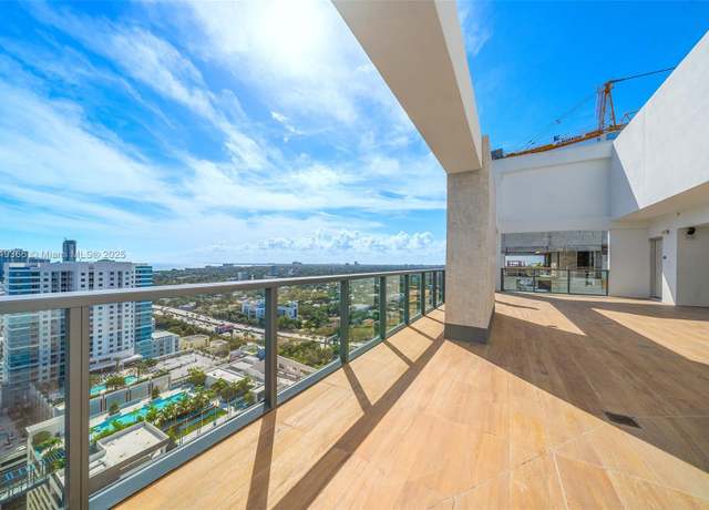 Property at 229 SW 9th St #208, Miami, FL 33130, 1 bath