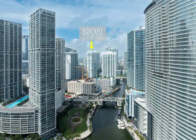 Property at 41 SE 5th St #1815, Miami, FL 33131, 1 bed, 1.5 baths