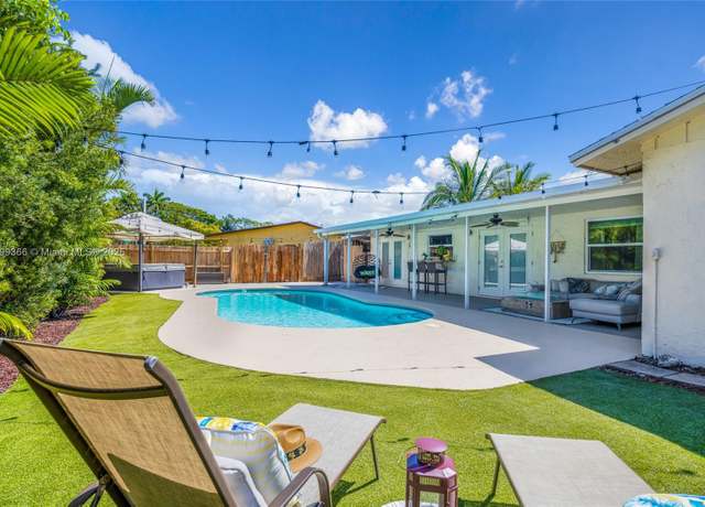 Property at 6847 NW 24th Way, Fort Lauderdale, FL 33309, 3 beds, 2 baths