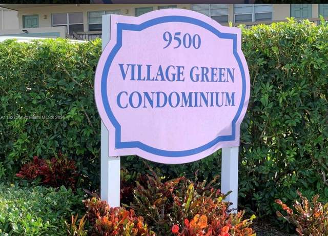 Property at 9500 SW 3rd St #239, Boca Raton, FL 33428, 2 beds, 2.5 baths