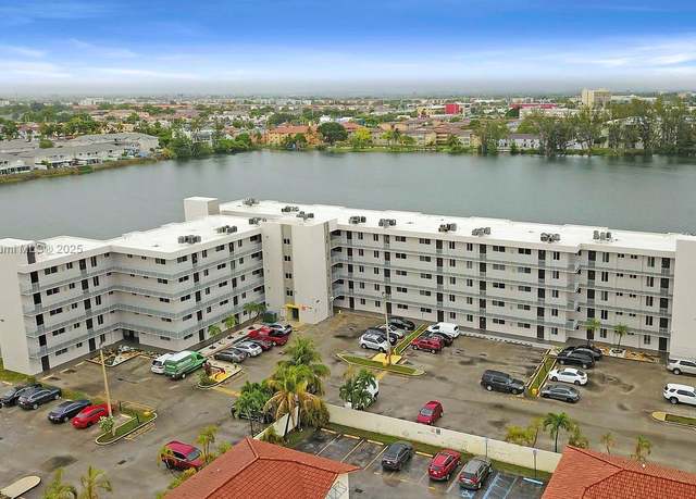 Property at 9917 W Okeechobee Rd Unit 3-303, Hialeah Gardens, FL 33016, 2 beds, 2 baths