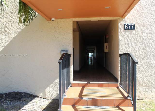 Property at 677 SW 9th Ave #103, Miami, FL 33130, 1 bed, 1 bath