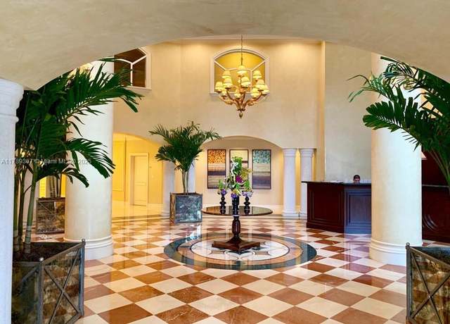 Property at 20000 E Country Club Dr #405, Aventura, FL 33180, 3 beds, 3 baths
