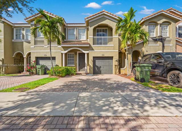 Property at 2523 SE 14th Ct, Homestead, FL 33035, 3 beds, 3 baths